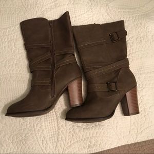 Tan faux leather boots